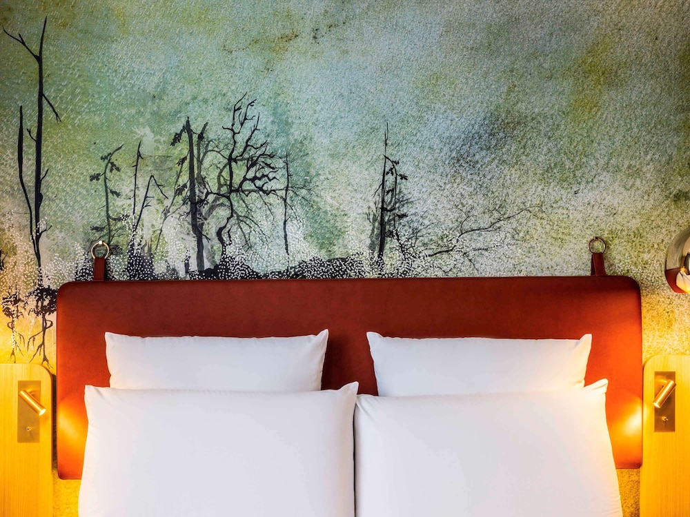 Mercure Saint Omer Centre Gare 25/75