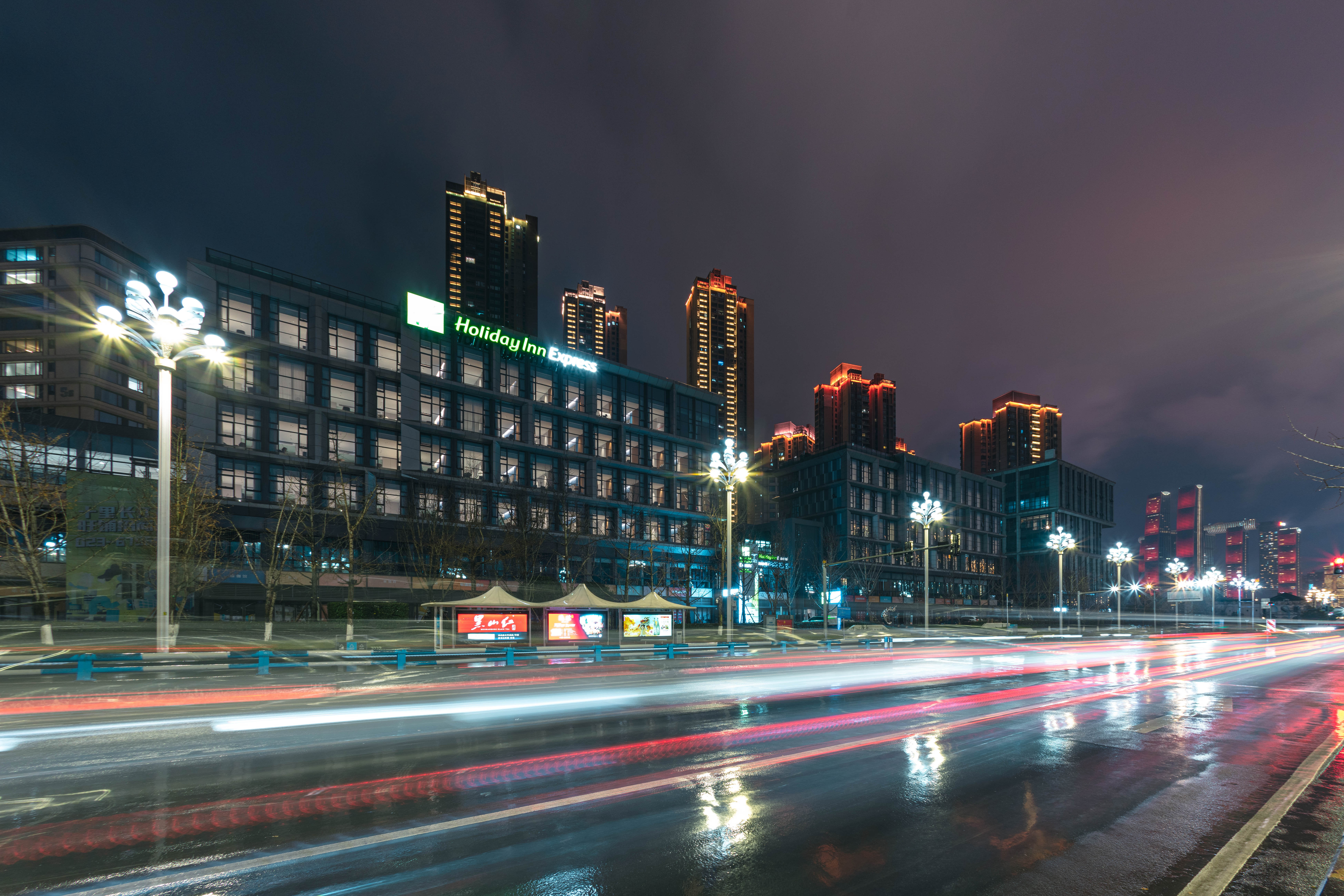 Holiday Inn Express Chongqing Nanbin Road 3/36