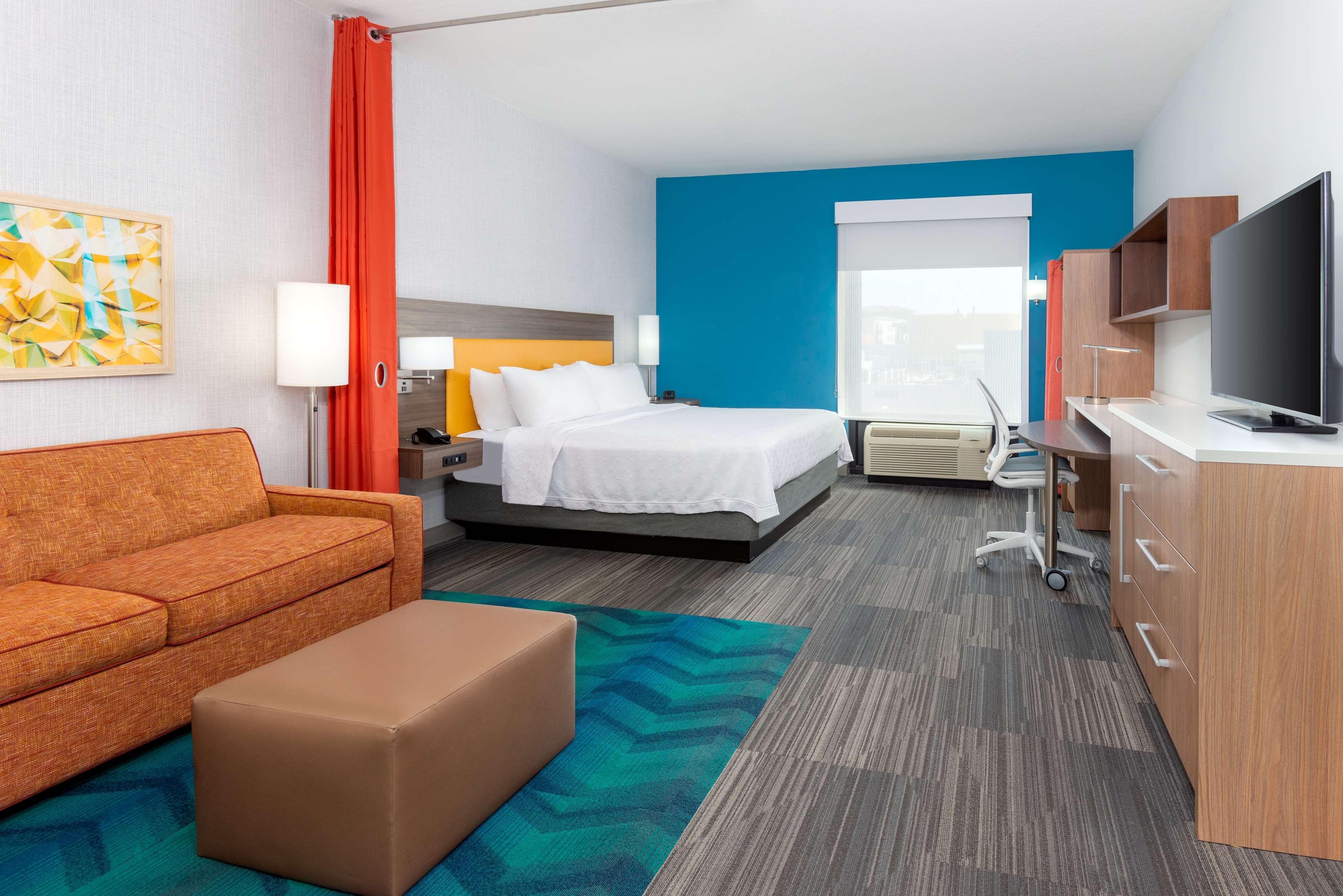 STUDIO, SUITE, KING BED, CITY VIEW