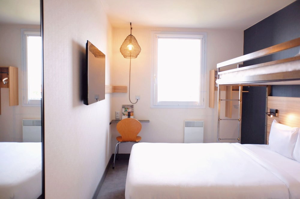 STANDARD, MULTIPLE BEDS