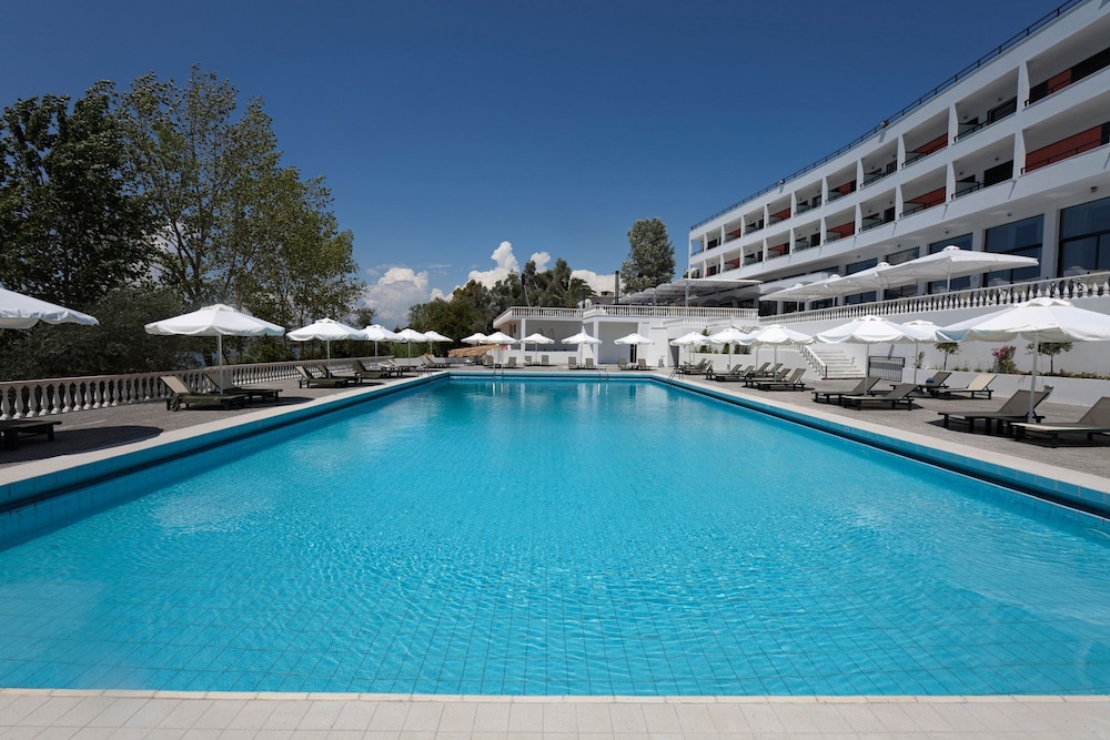 Margarona Royal Hotel 3/44