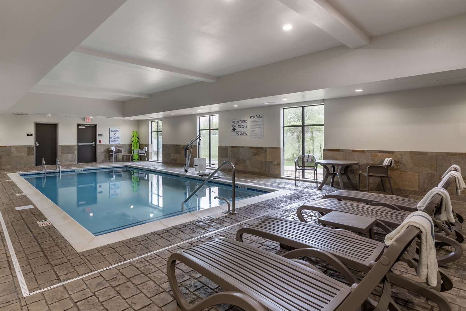 MainStay Suites Bowling Green North 7/17