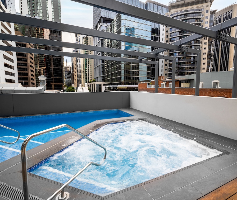 Oaks Brisbane Felix Suites 17/42