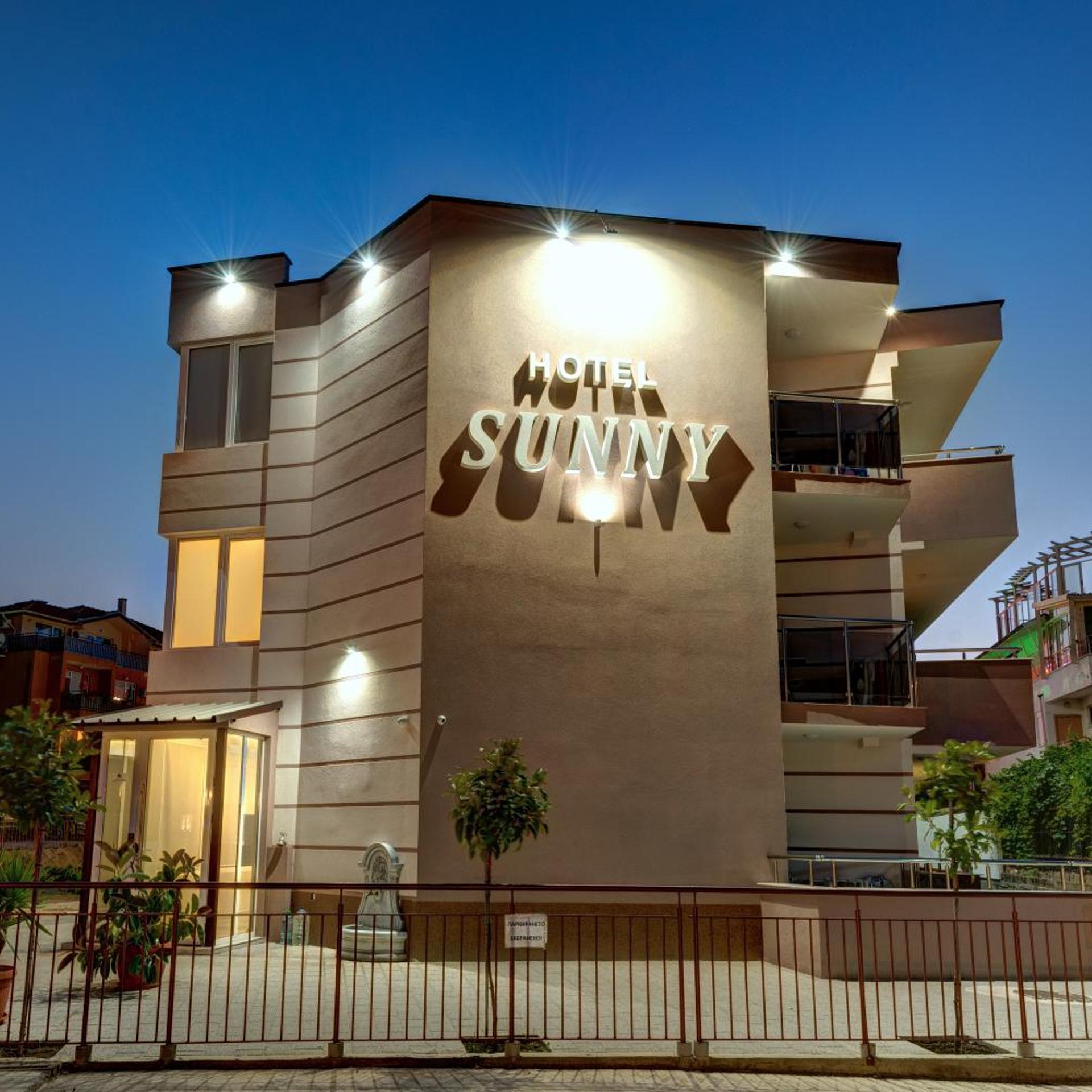 Hotel Sunny. 2/55