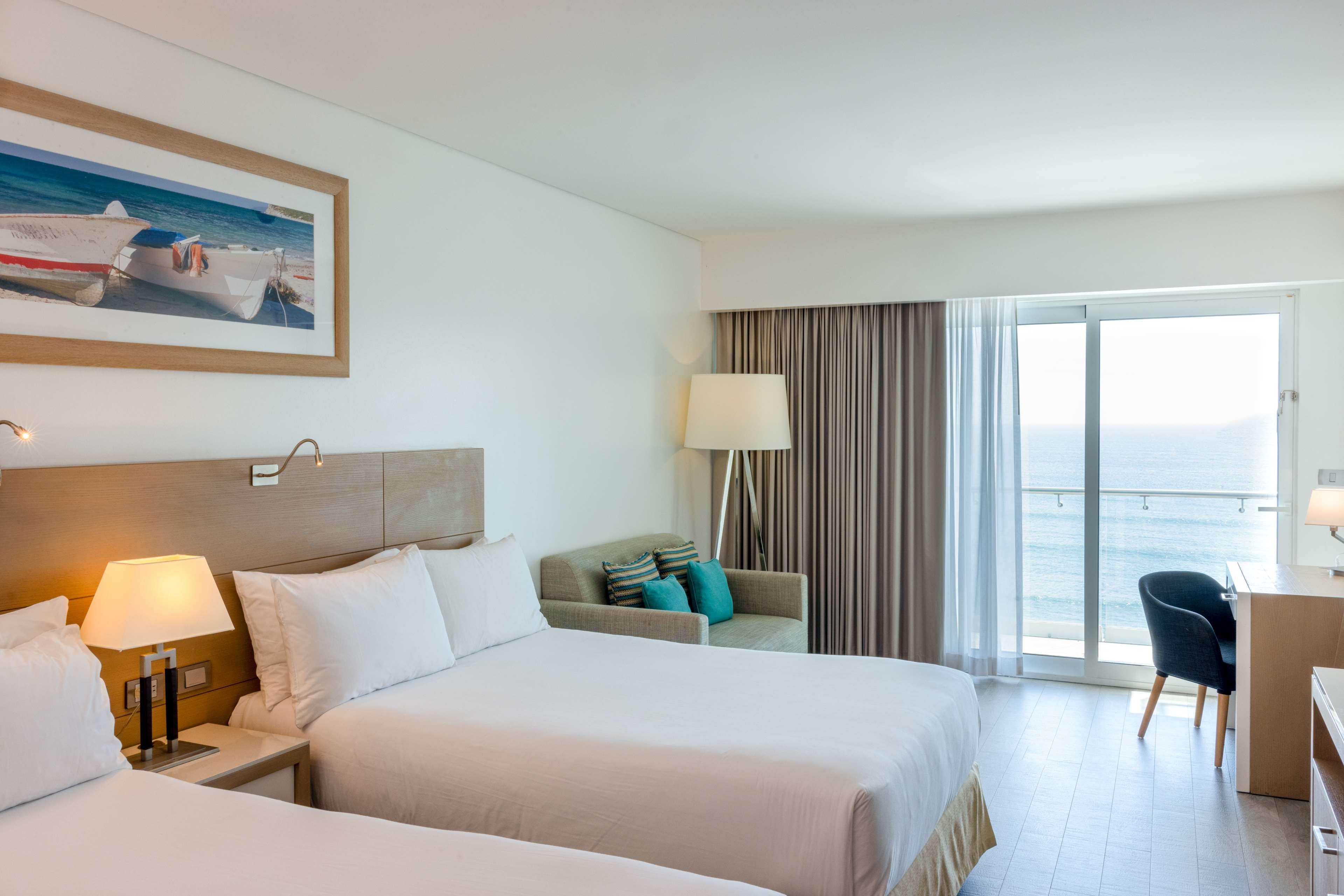 JUNIOR SUITE, 2 DOUBLE BEDS, OCEAN VIEW, BALCONY