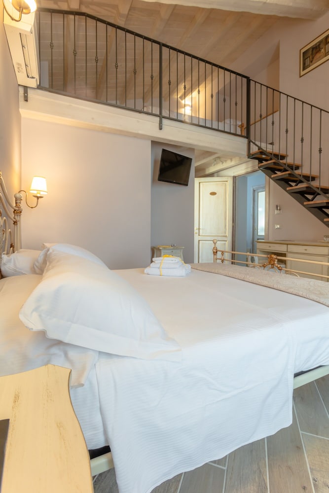 B&B Le Torri Di Tarquinia 10/43