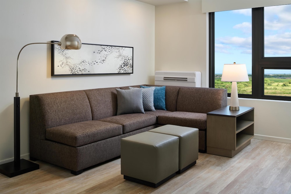 Hyatt Place at Ho'opili 36/50