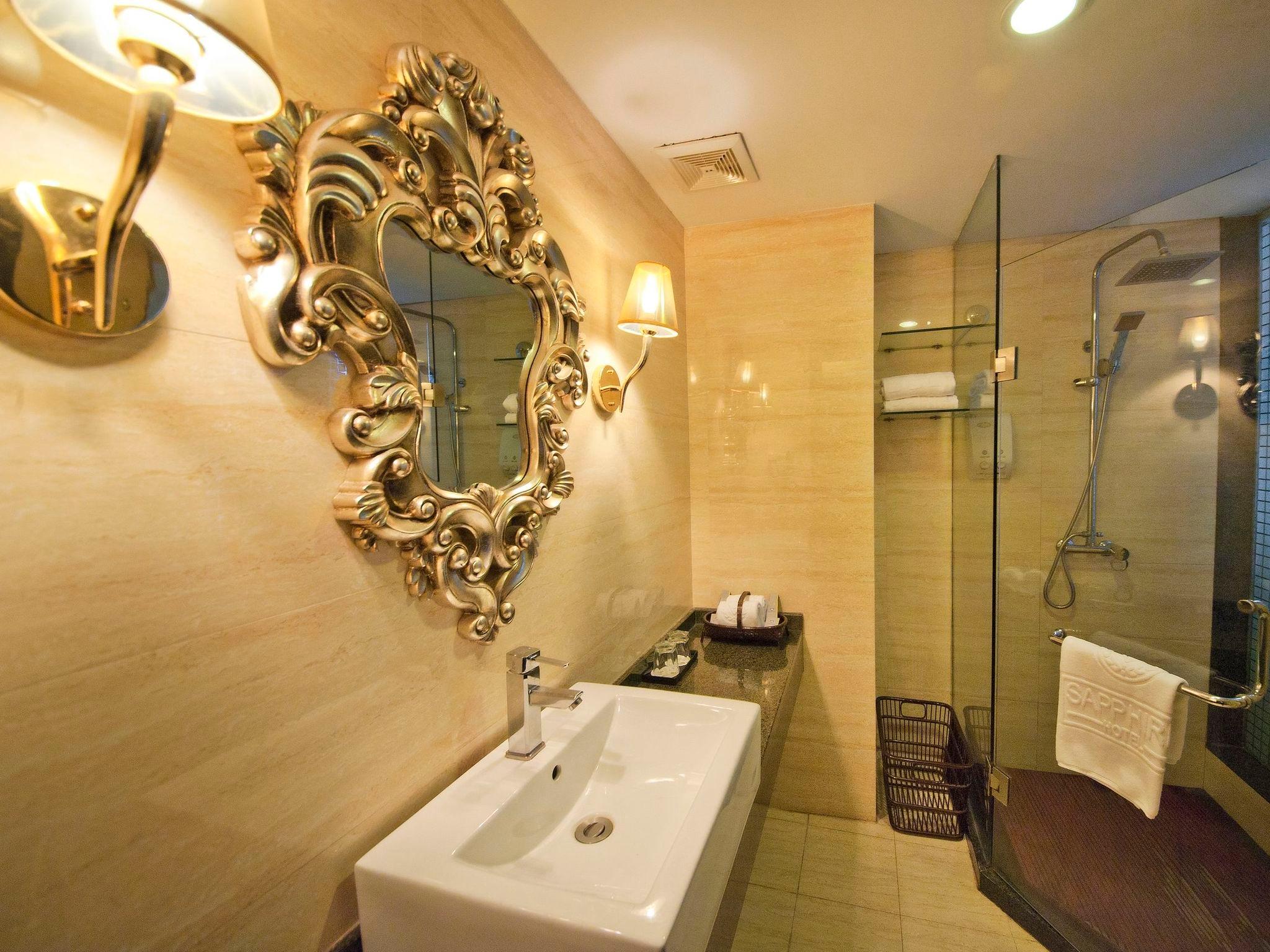 Sapphire Hotel Guilin 49/52