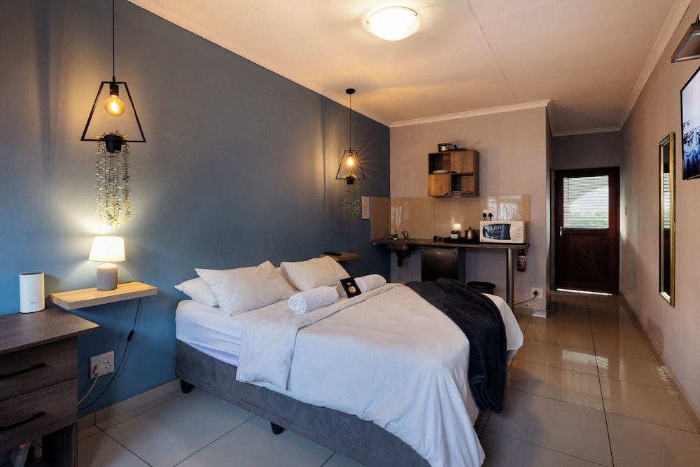 Menlyn Apartments 21/48