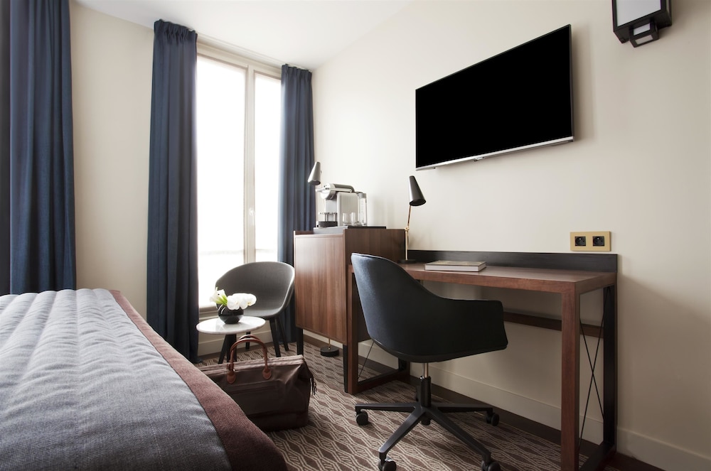 HOTEL MAYFLOWER 39/53
