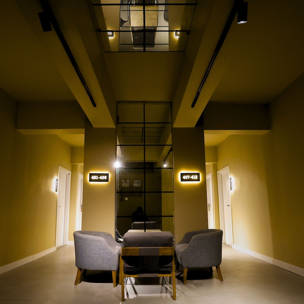 Esin Hotel 32/50