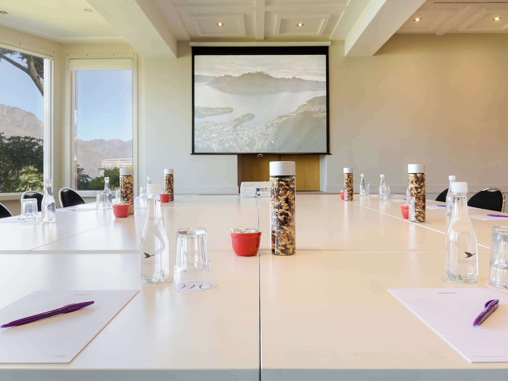 Movenpick Queenstown 40/45