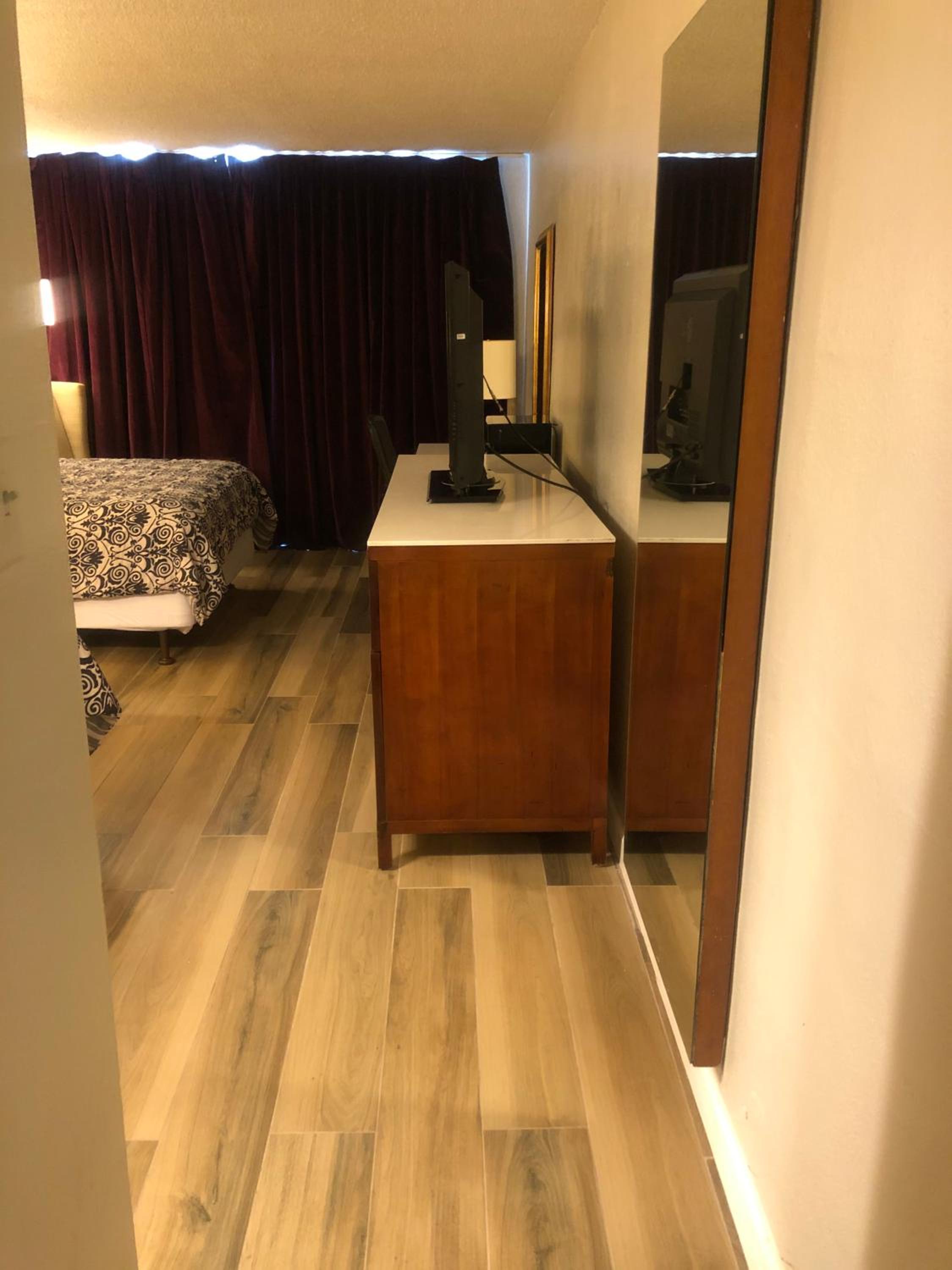 Western Inn Houston 18/39