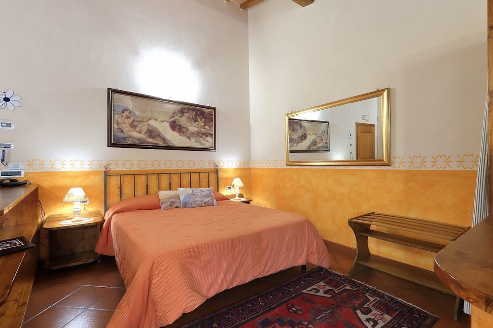 Borgo Di Villa Castelletti 20/62