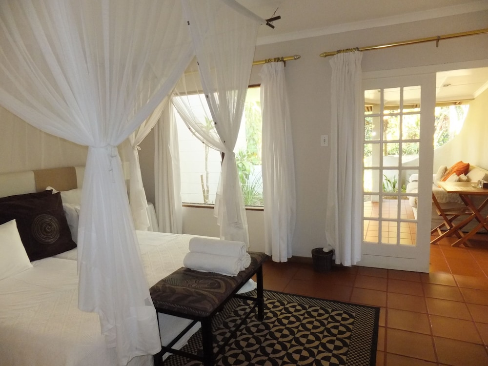 St. Lucia Kingfisher Lodge 8/32