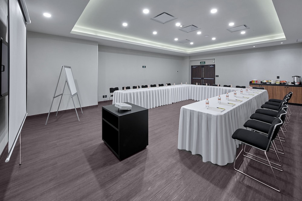 City Express by Marriott Ciudad de Mexico Tlalpan 50/56