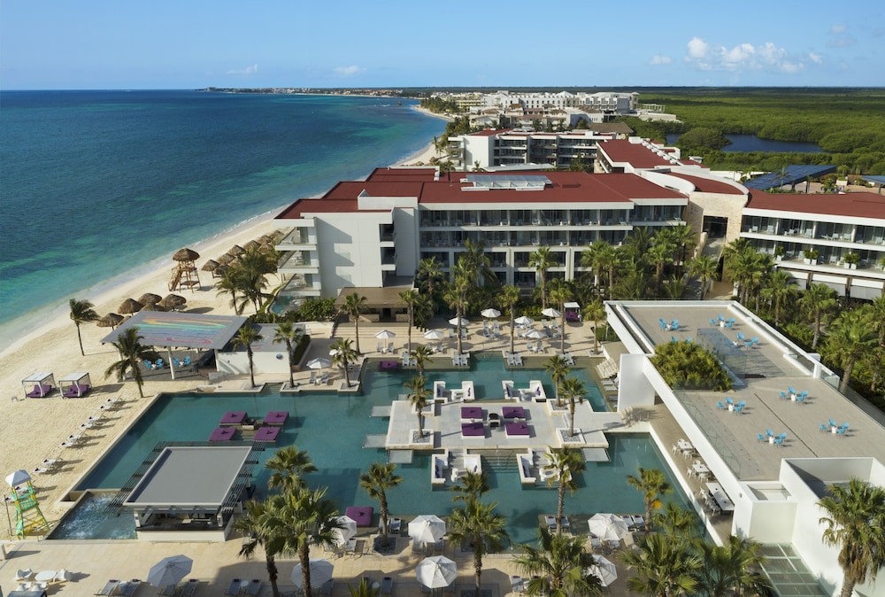 Breathless Riviera Cancun Resort & Spa - Adults Only 3/77