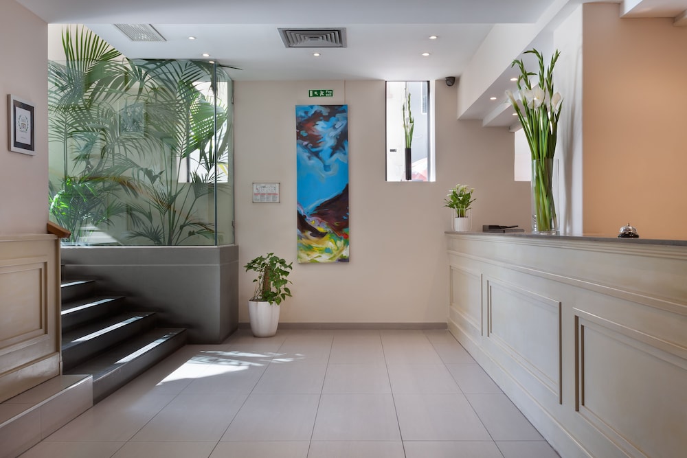 Lobby at Argento Hotel, ST JULIANS