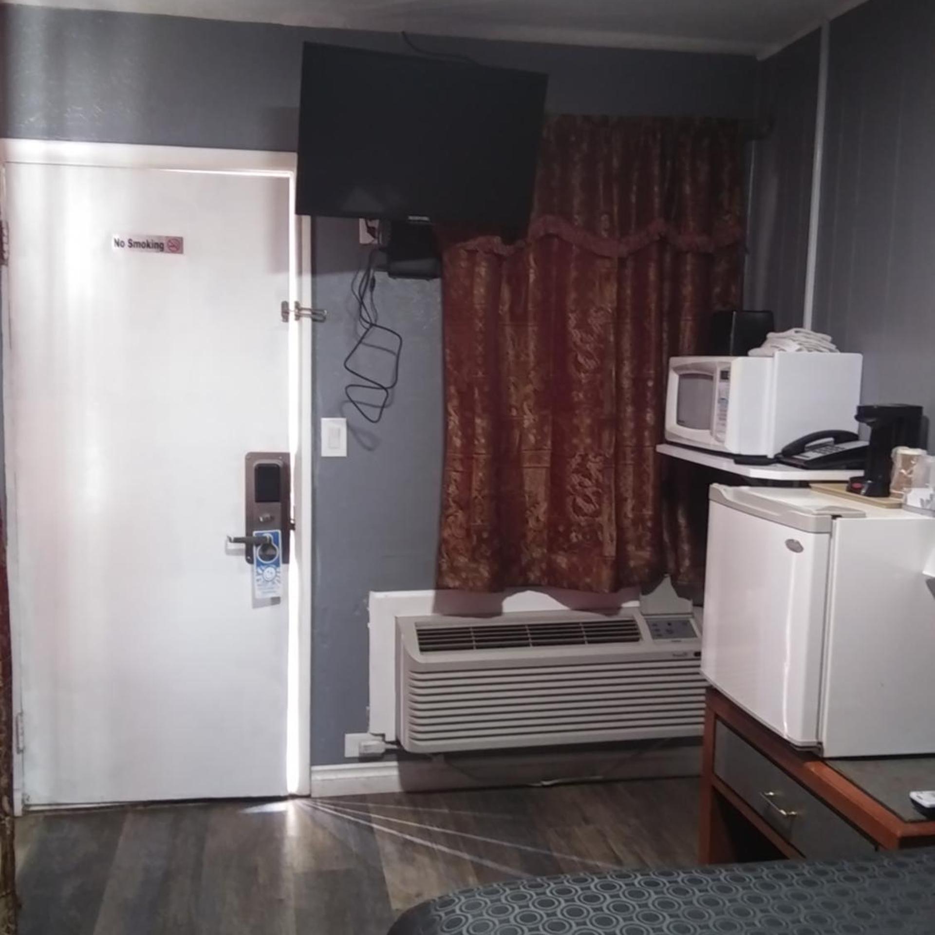 Modoc Inn 39/41