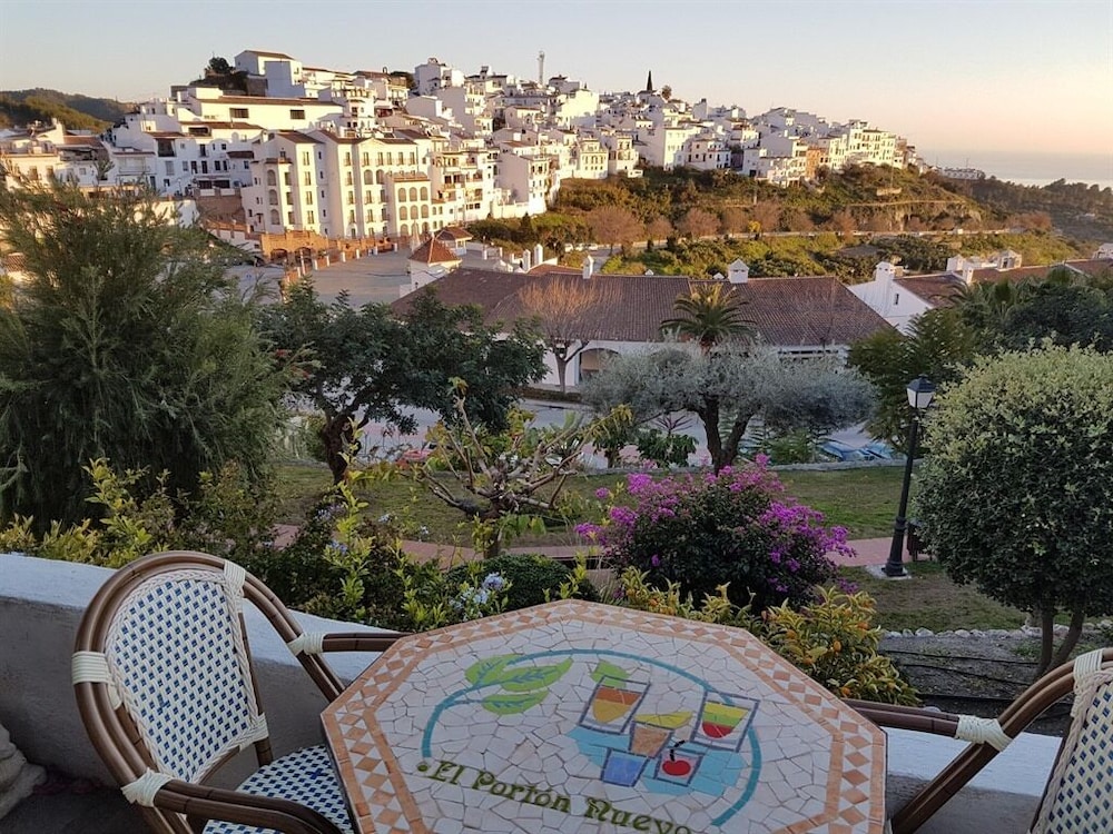 Millers Of Frigiliana 43/50