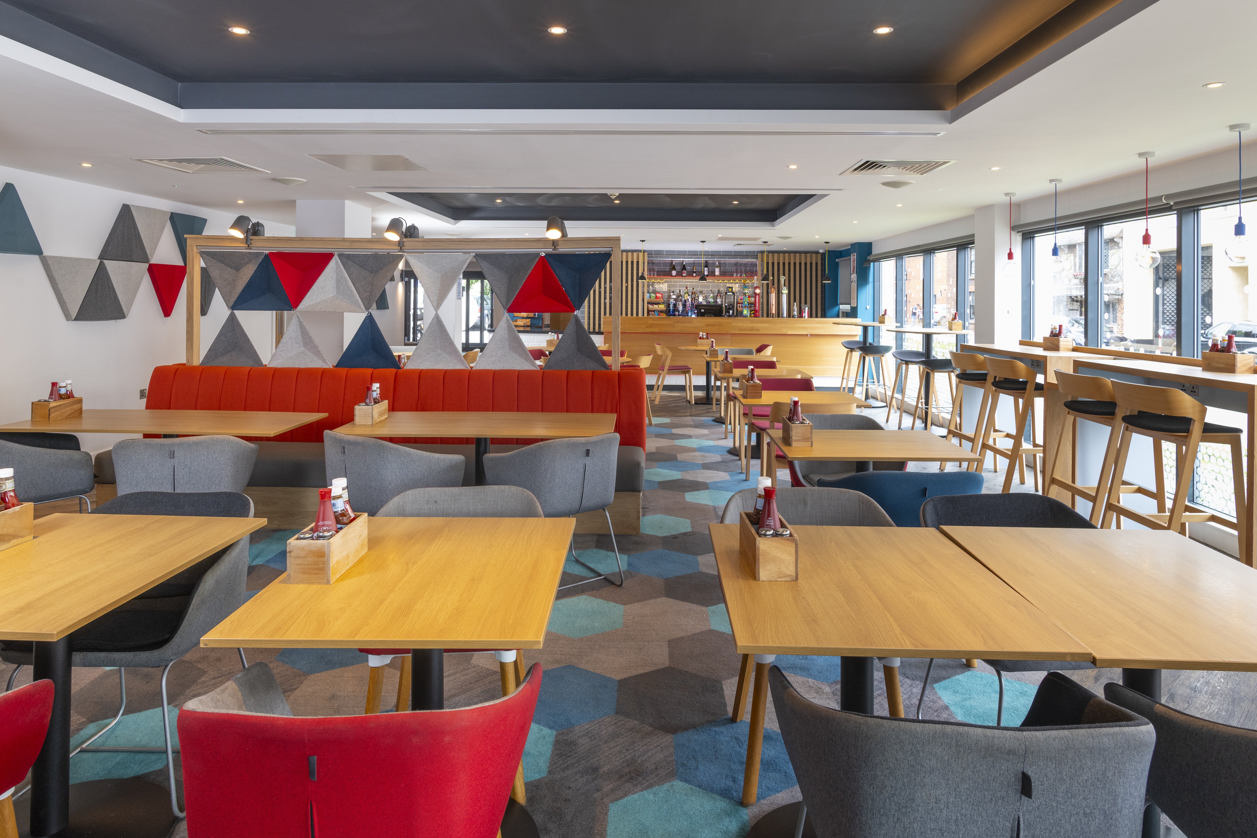 Holiday Inn Express Exeter City Centre 33/47