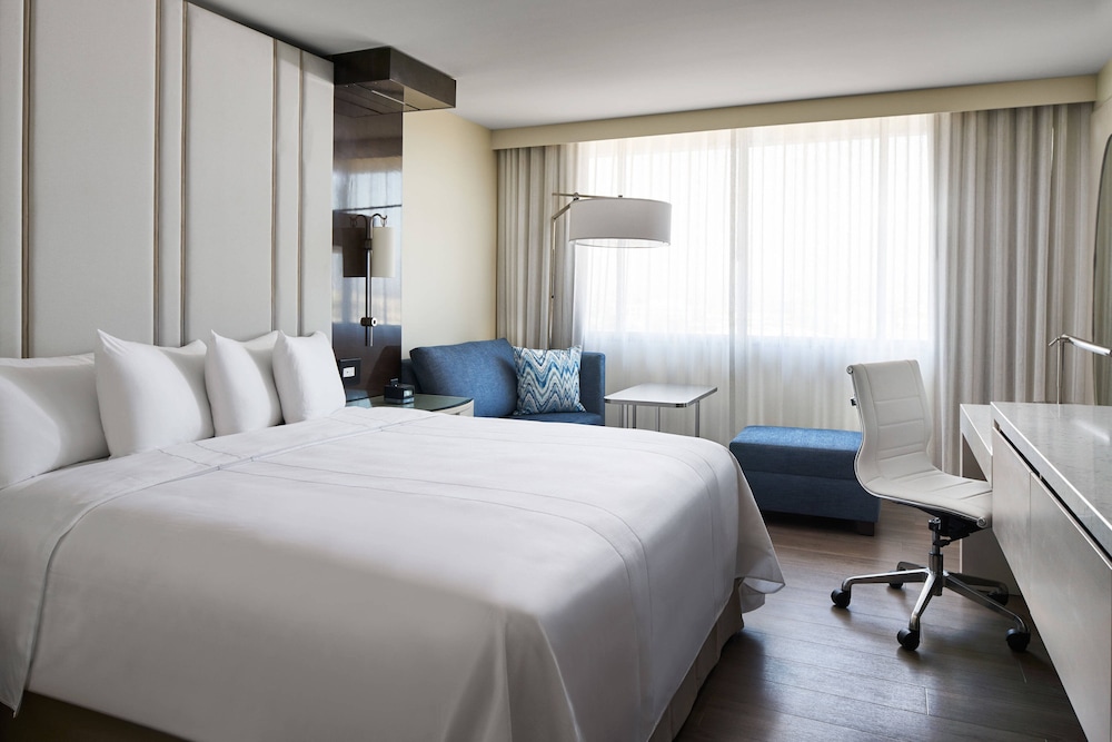 Irvine Marriott 12/54