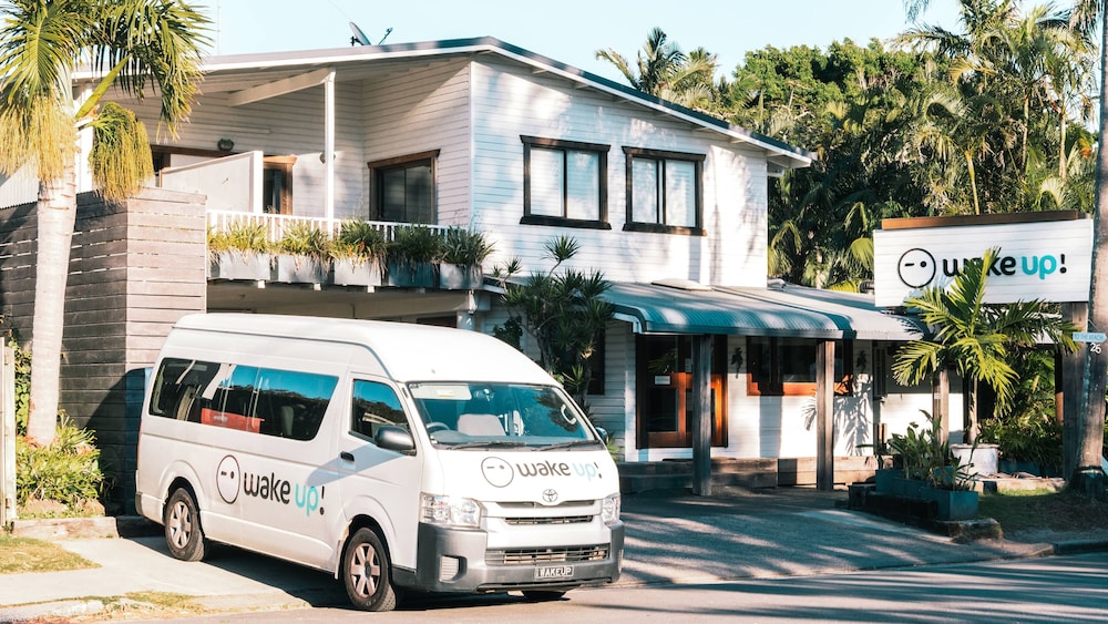 Wake Up Byron Bay 67/73