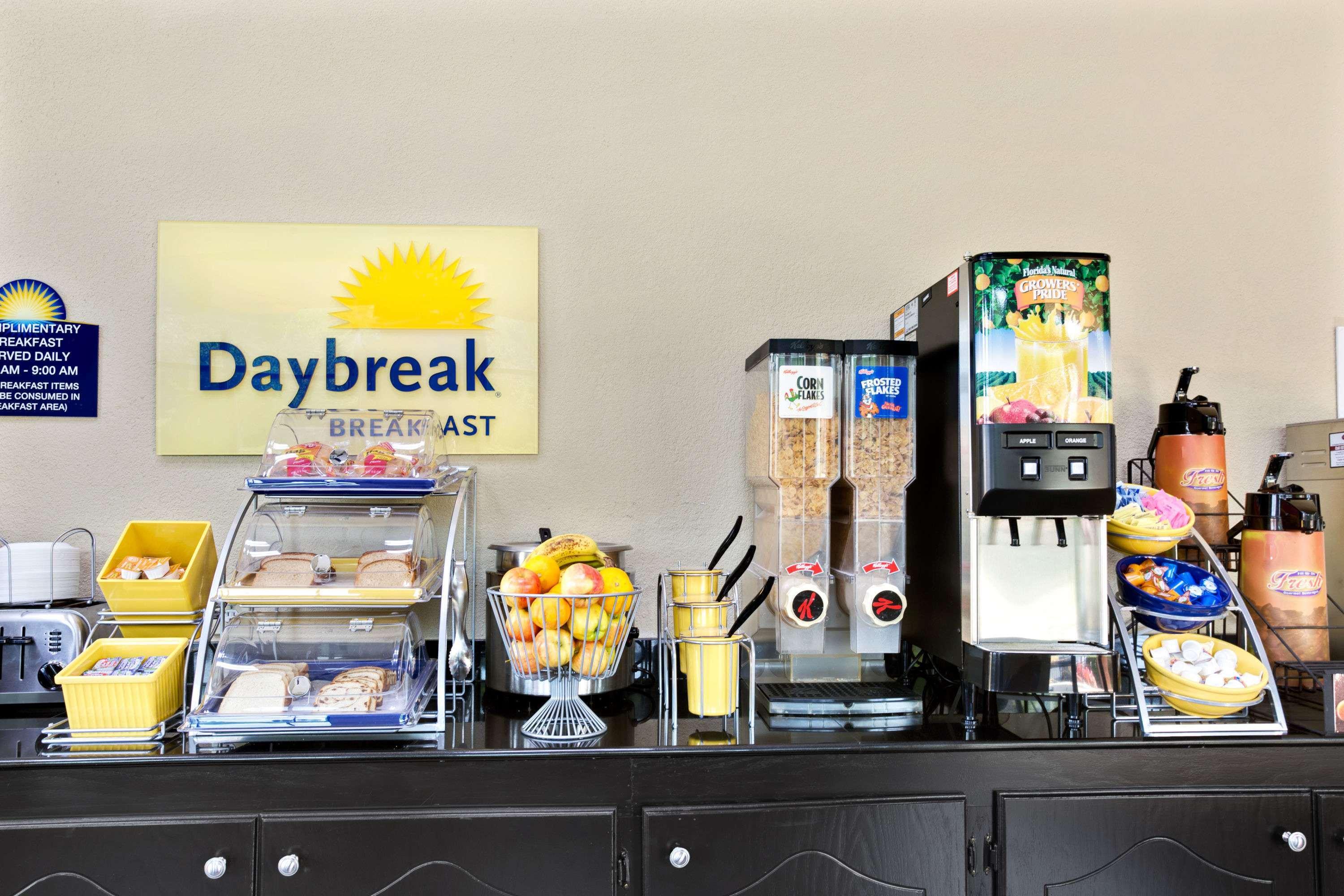 Days Inn by Wyndham Lawrenceville 6/18