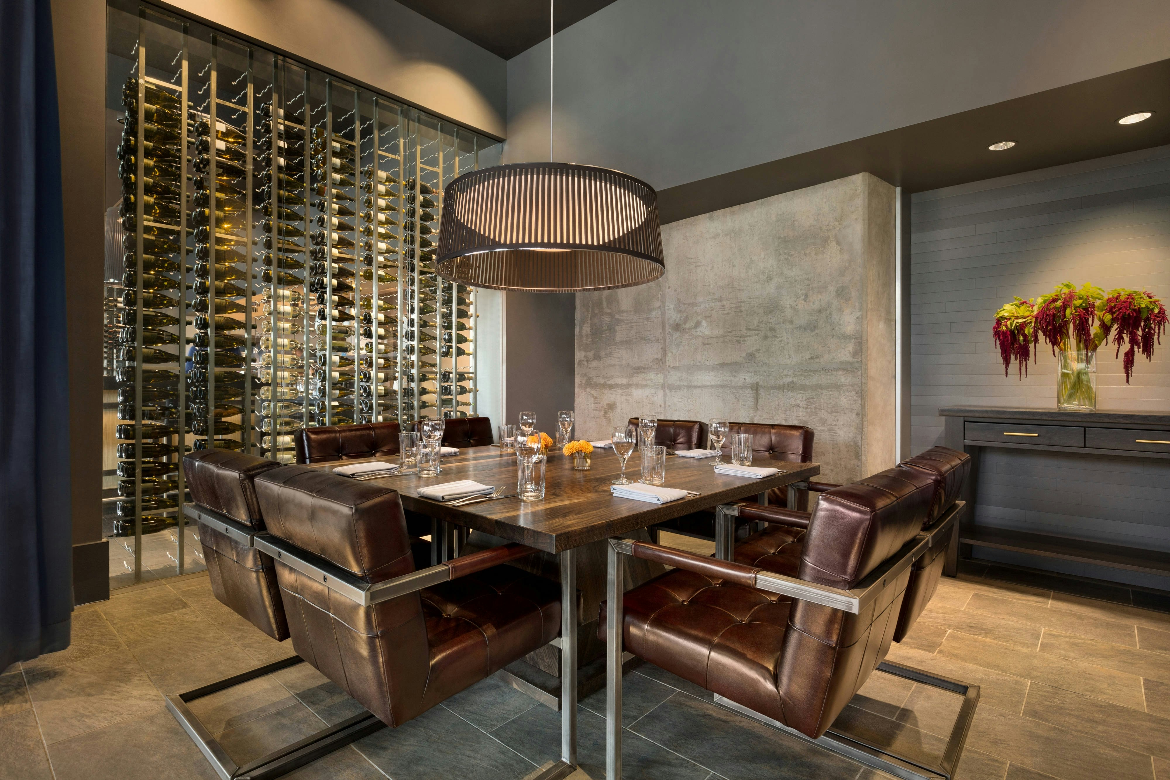 Twelve Downtown, Autograph Collection (ex. Twelve Centennial Park, Autograph Collection) 38/69