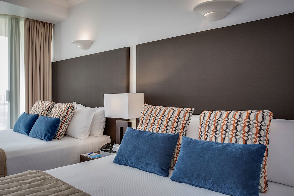 Mantra Legends Surfers Paradise 30/76