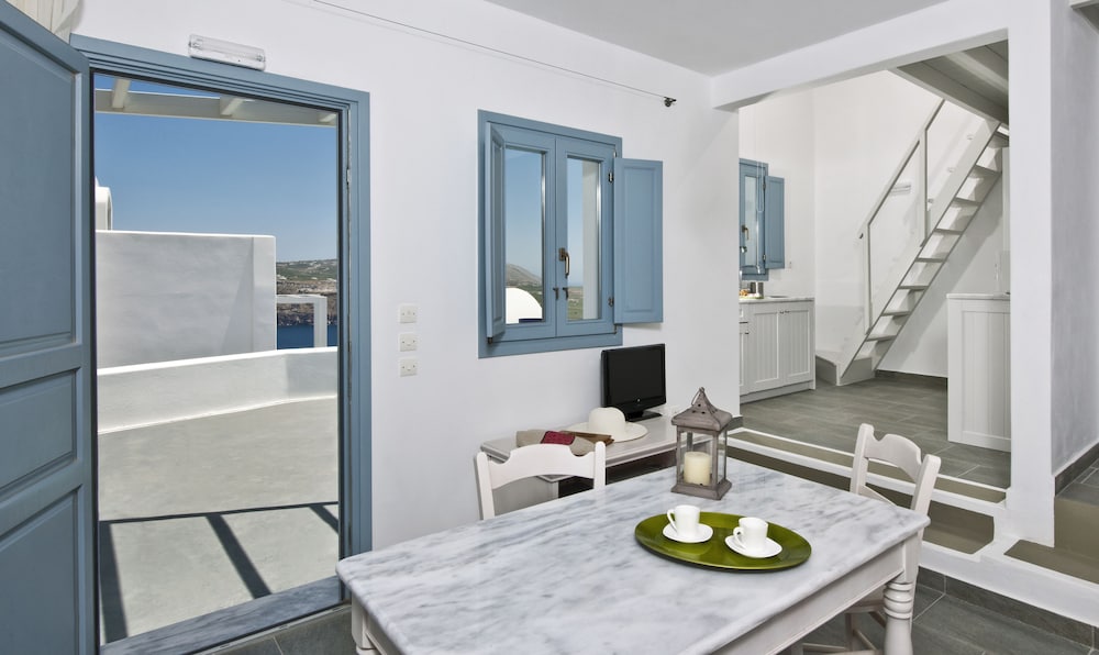 Aura Marina Apartments 23/50
