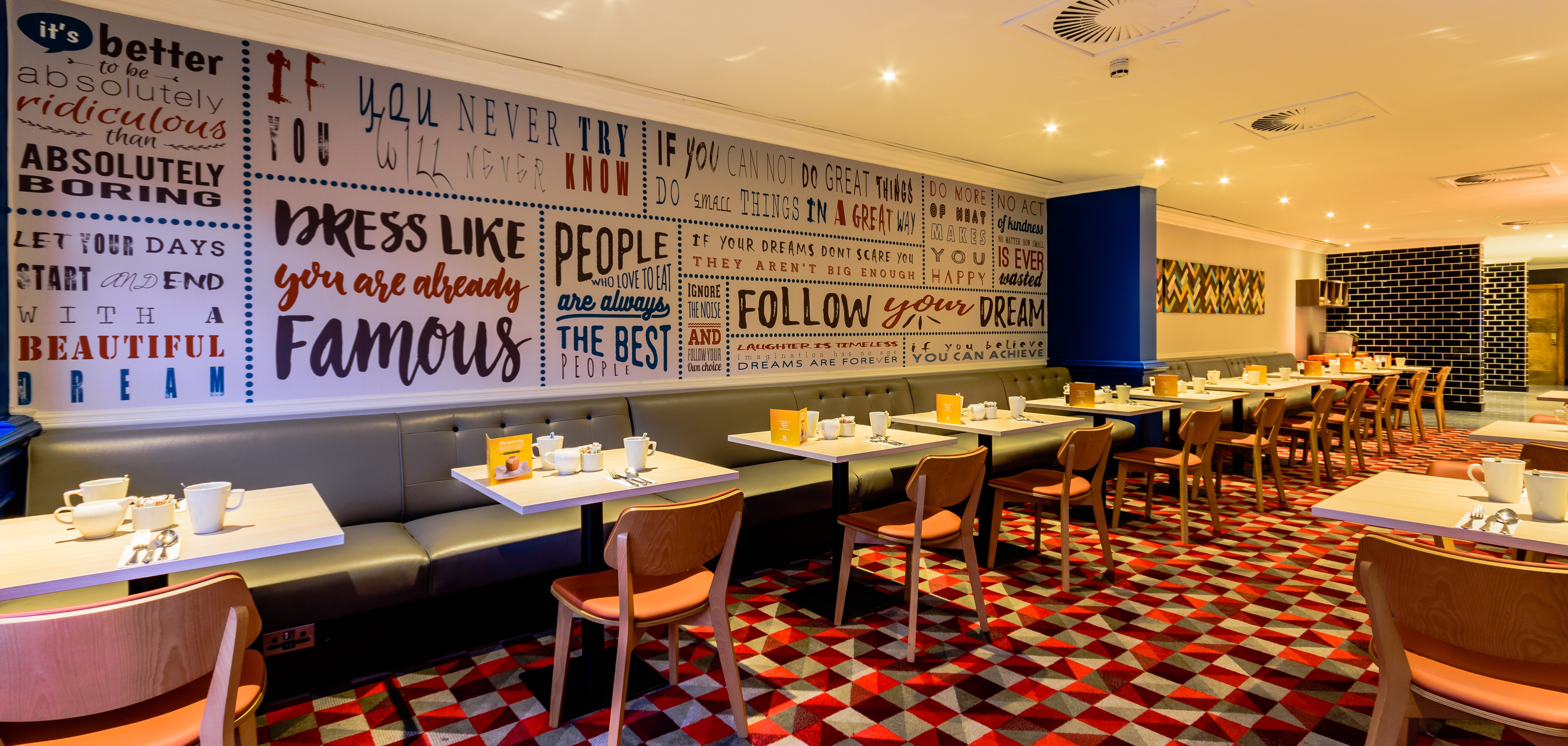 Holiday Inn Leeds Garforth 43/49