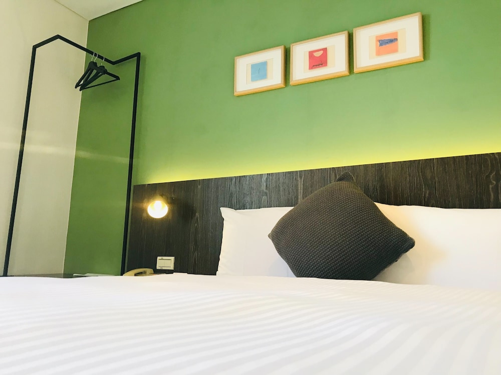 Tan Tso Ma Li Business Hotel 6/22