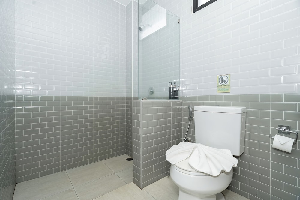 Anchan Boutique Hotel 50/50