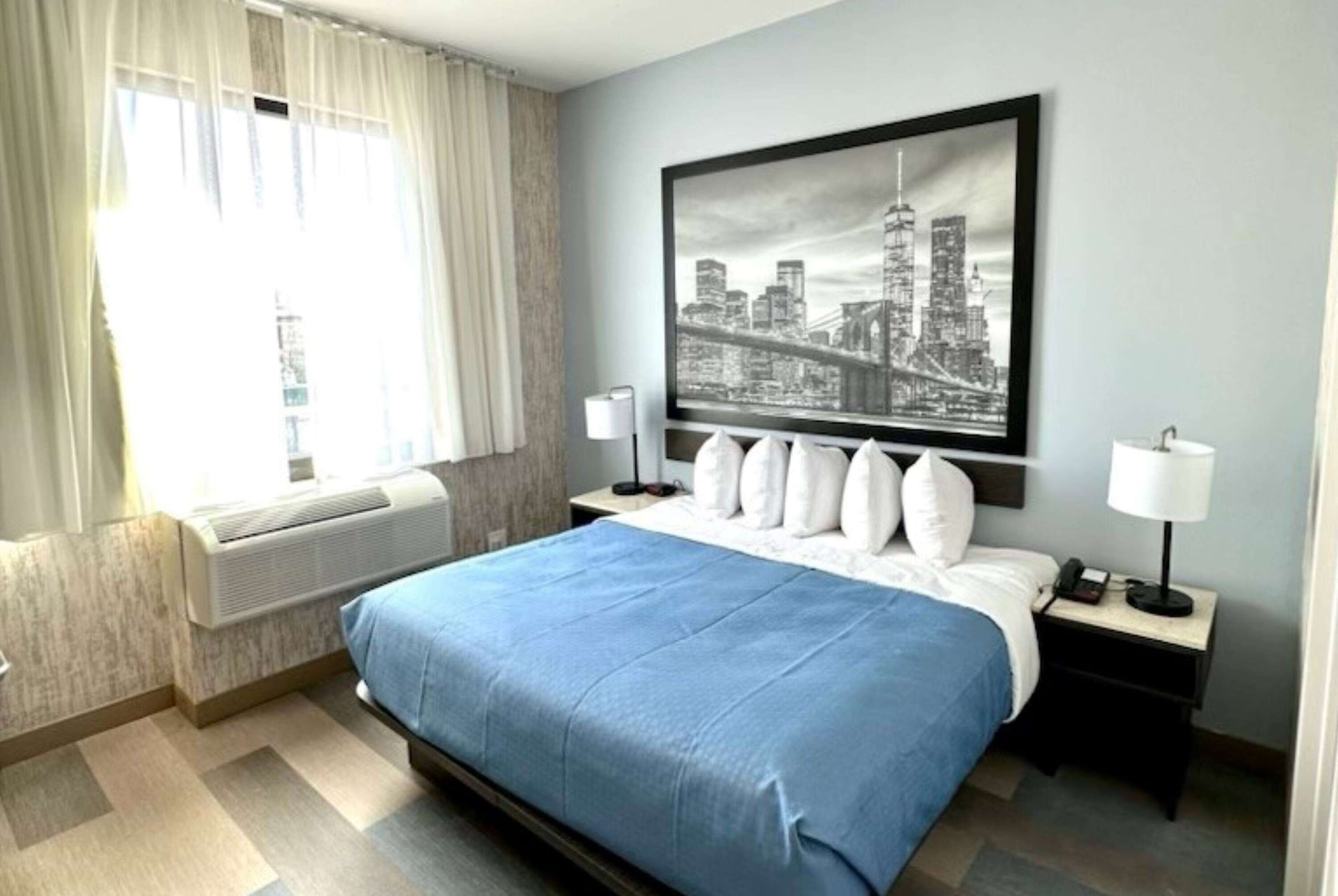 Room, King Bed