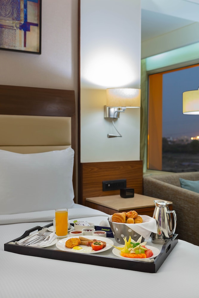 DoubleTree by Hilton Agra 51/73