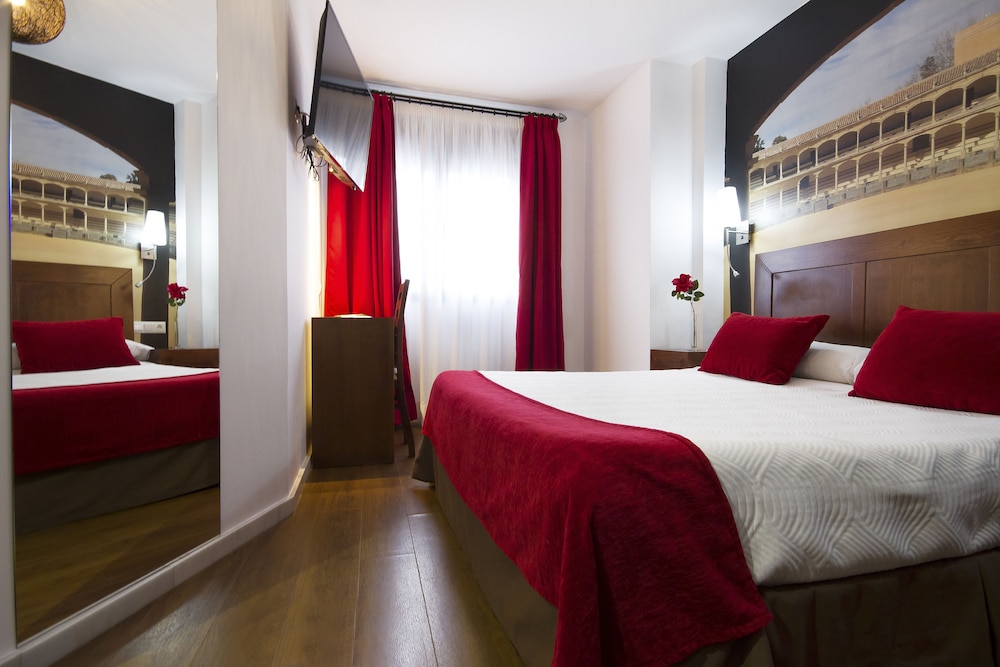 Hotel El Tajo and Spa 18/65