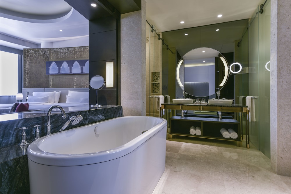 The Westin Doha Hotel & Spa photo5