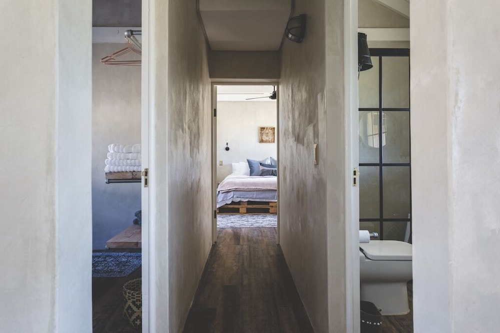 The Farmstead 50/50
