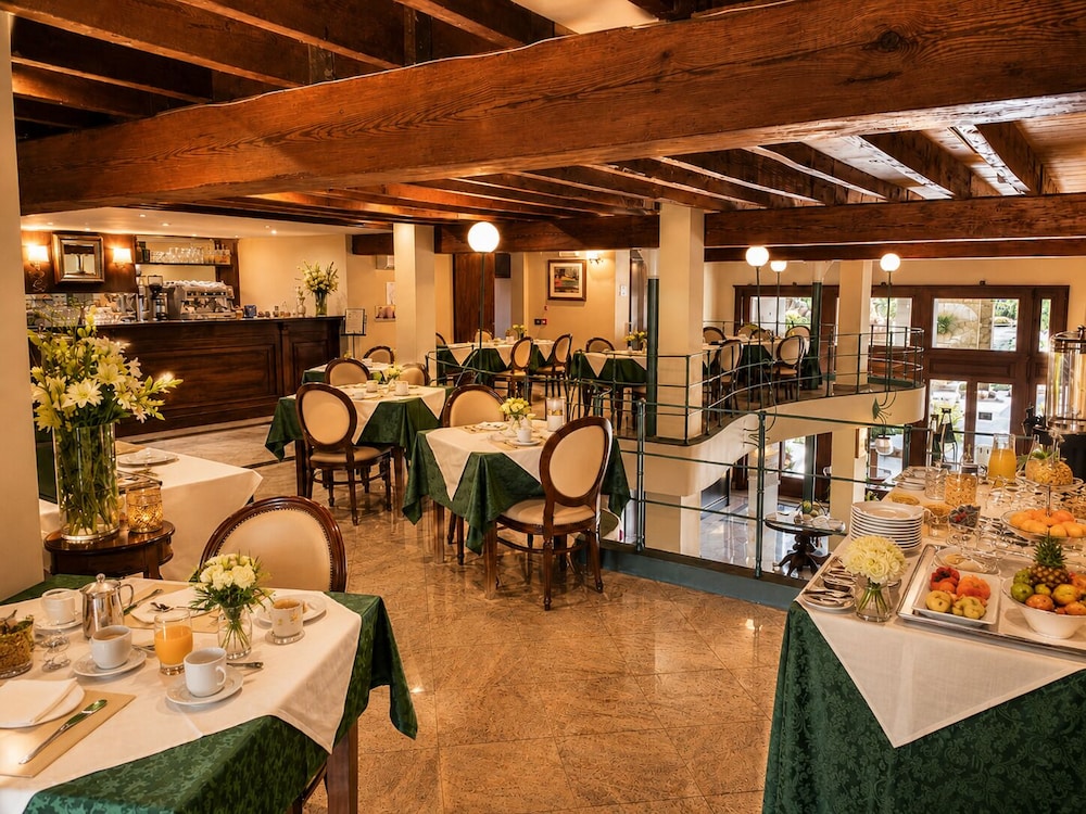 Hotel Hieracon 30/47