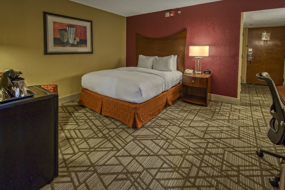 Doubletree By Hilton Hotel Jackson 17/53