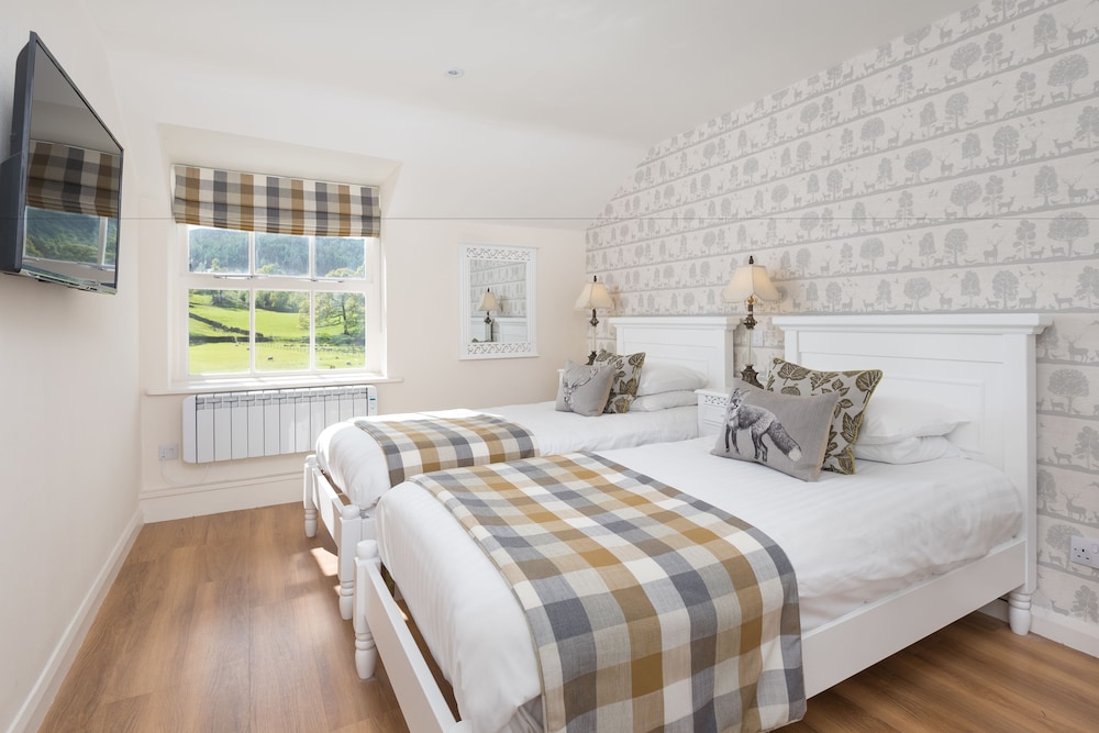 Room, Twin Beds