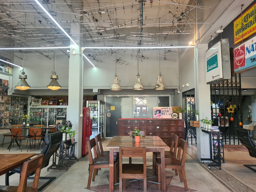 The 8 Factory Hostel Phitsanulok 52/69