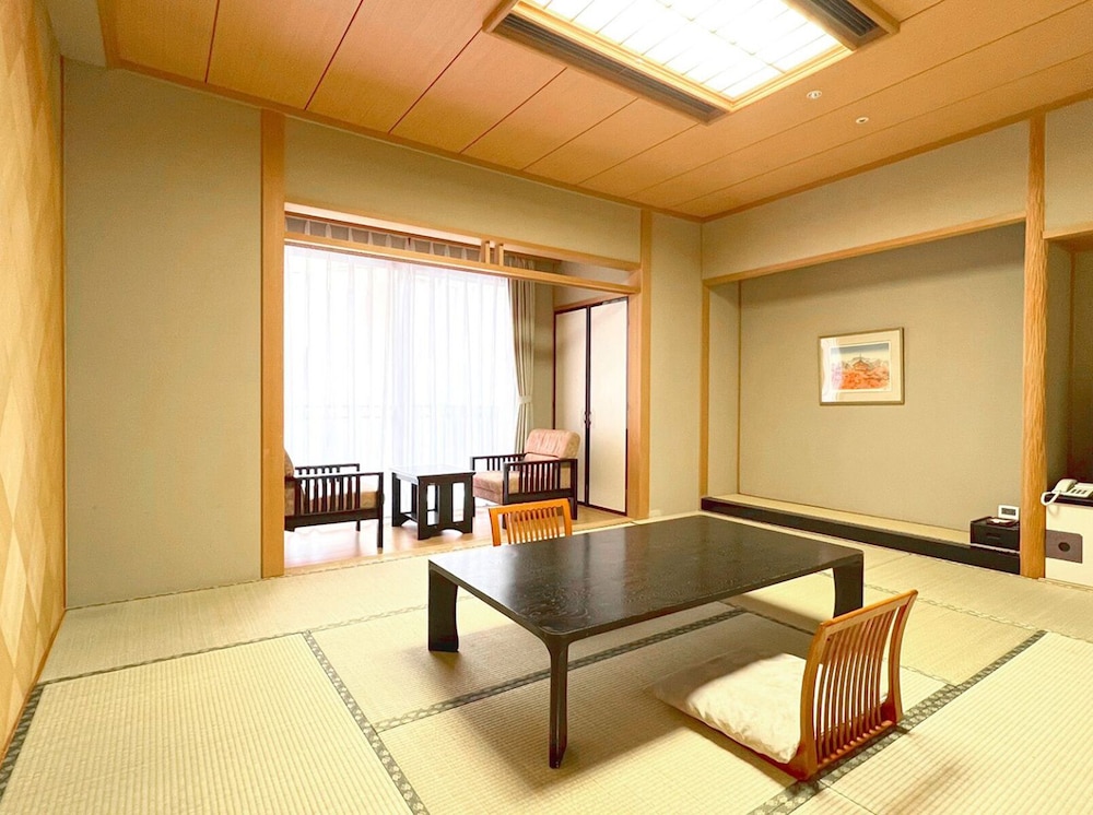 HOTEL FLORACION NASU 31/50