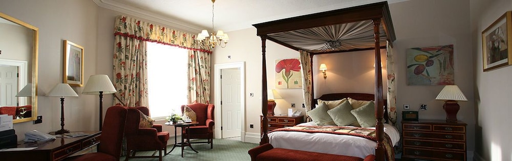 Midland Hotel Bradford 38/63