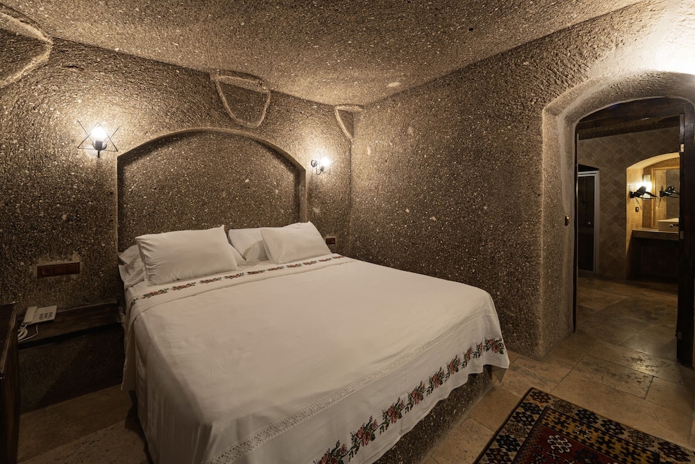 Grand Cave Suites 14/50