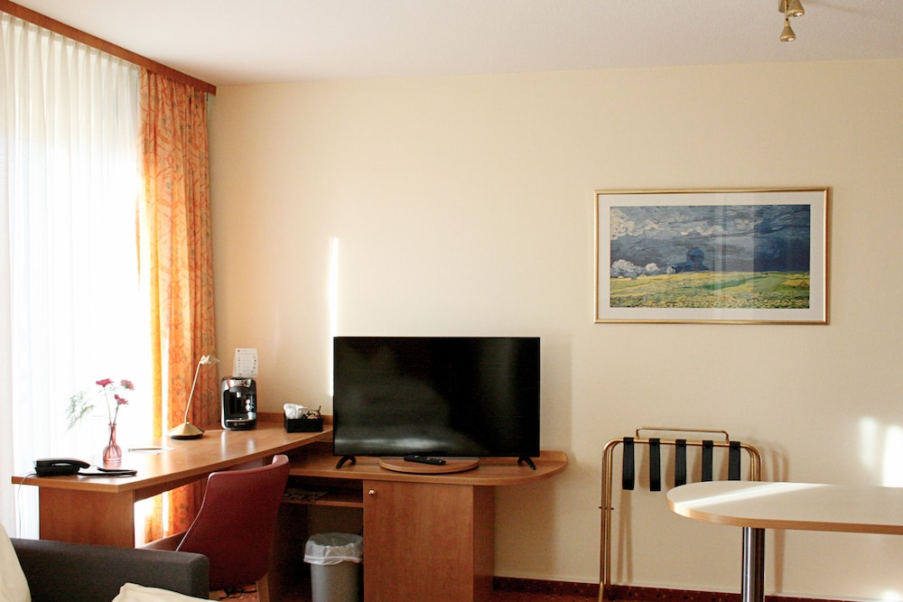 Hotel Mercator Itzehoe-Klosterforst 43/49