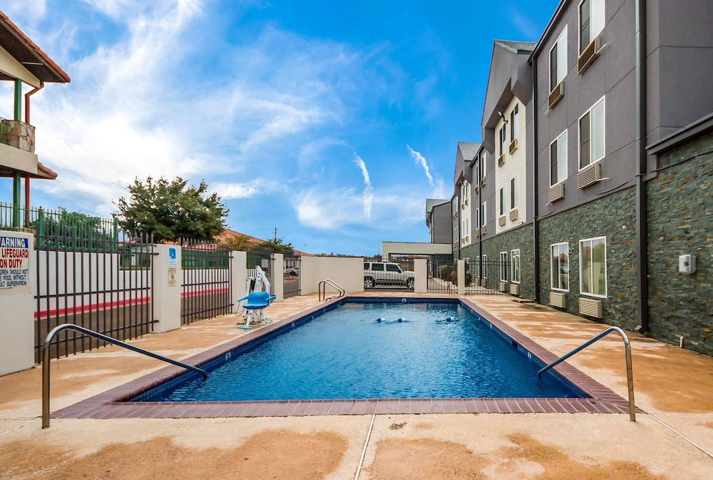 レッド ルーフ イン ラレド - I-83 サウス(Quality Inn Laredo - Nuevo Laredo) 写真5