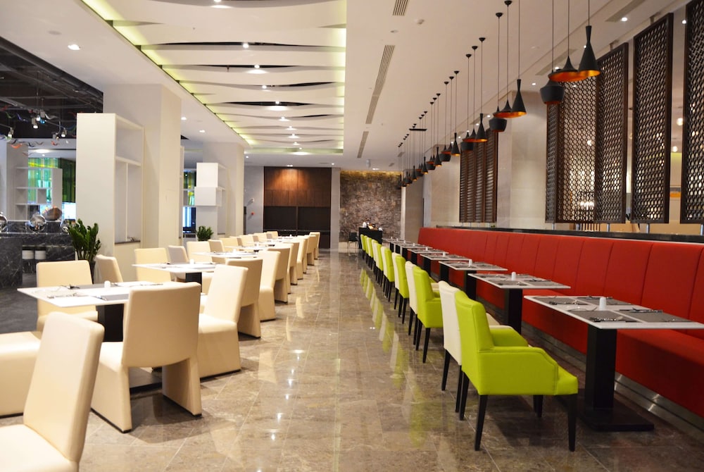 Wyndham Garden Lingshui 28/35