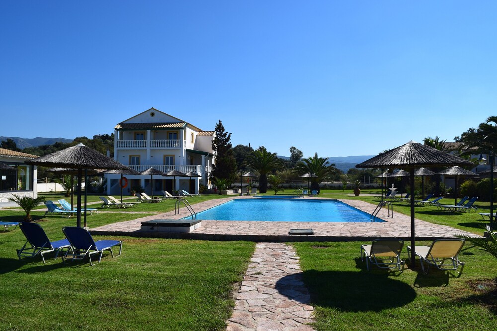 Corfu Sea Palm Residence 1/50